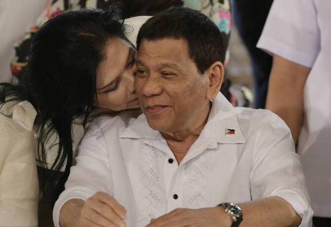 杜特尔特身体有恙,要让位给副总统?菲律宾总统府表态了图片