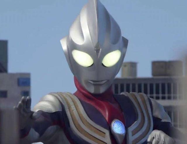 迪迦奥特曼图片