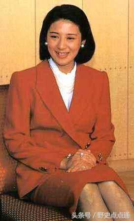 但只有三个来自民间的王妃,分别是日本现任皇后美智子,雅子皇太子妃