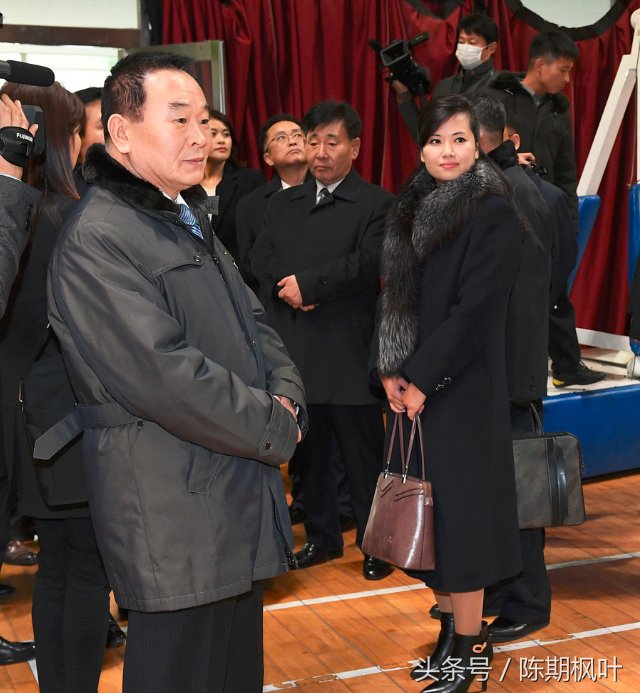 朝鲜牡丹峰乐团团长玄松月风采依然