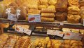 市场监管部门抽检热门食品3200余批次 抽检合格率达99%以上