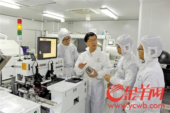 【中国梦·践行者】产学研深度融合 汤勇激活广东LED产业掌握核心技术 【中国梦·践行者】产学研深度融合 汤勇激活广东LED产业掌握核心技术