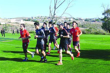 传上港多哈冬训或与巴萨过招 埃神胡尔克将留