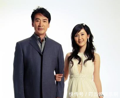 64岁"陆振华"现照,娶了比自己小21岁的娇妻,将自己的小儿子签约给
