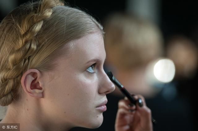 正官、七杀、正财、偏财、伤官、伤官、正印、