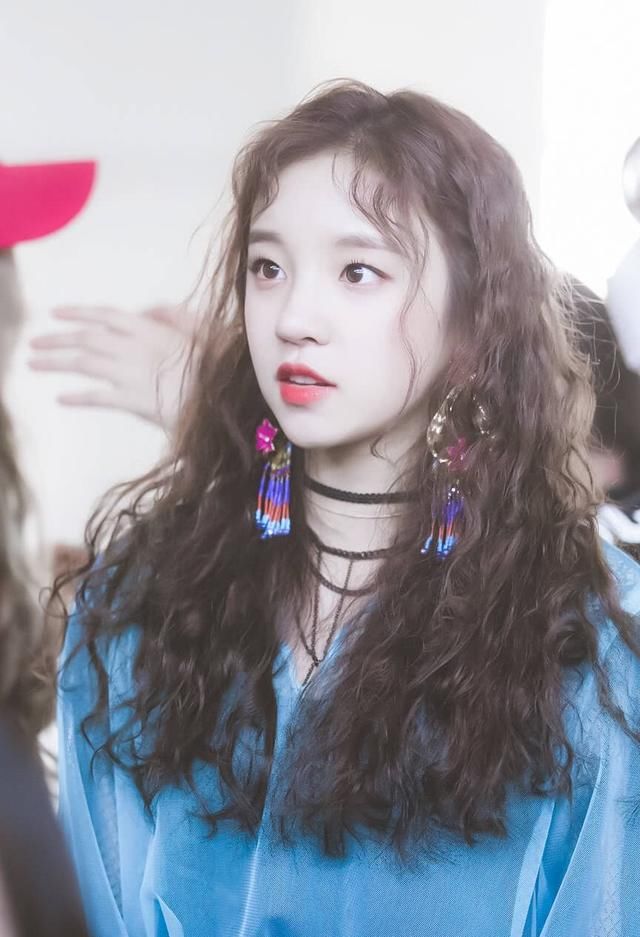 创造101李子璇精灵蛋卷头,这波复古风要不要跟