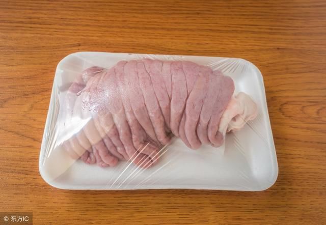 手脚冰冷吃什么调理?女生手脚冰凉处理方法