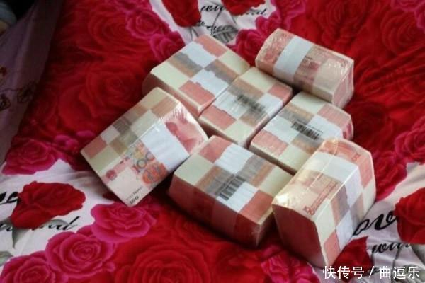 彩礼:一动不动,万紫千红一片绿是什么意思?