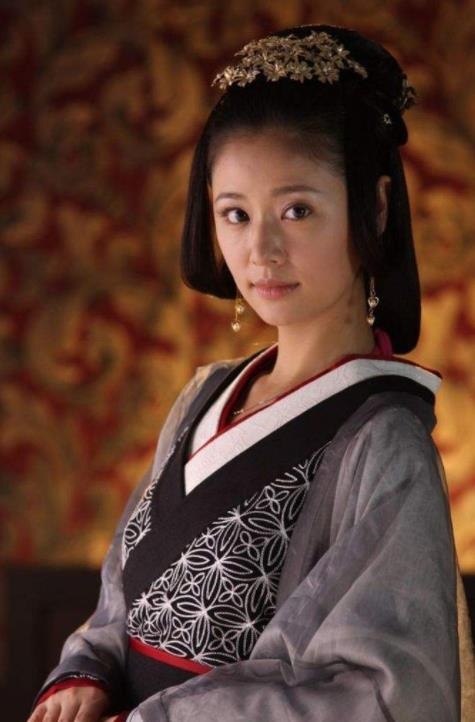 女主不是傻白甜的电视剧,第一部被奉为经典,第