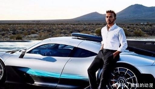 这个司机年薪2.8亿,买法拉利仅需一个月工资,光