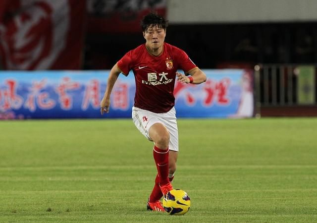 前恒大铁卫正式签约中乙陕西队 实力不俗曾是