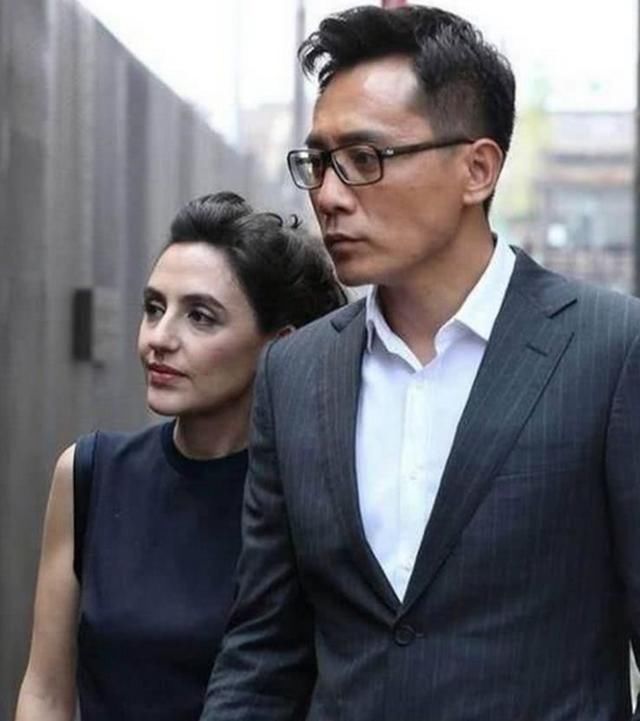 盘点华人男星娶的外国太太,网友:颜值爆表!