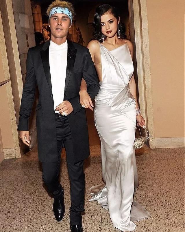 贾斯丁比伯与赛琳娜感情的坎坷之路,丈母娘极