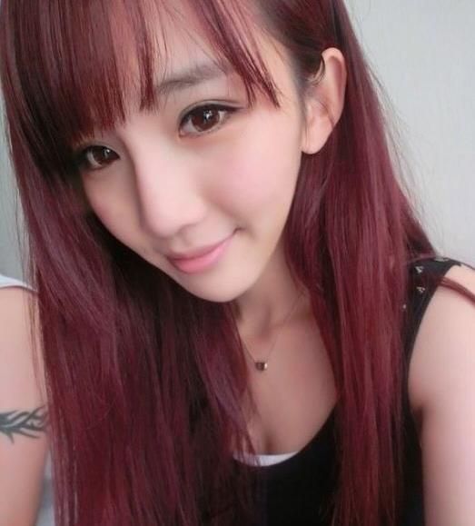 文文小婧就是胡文婧吗?斗鱼文文小婧个人资料直播间id地址