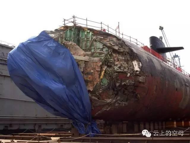 2005年1月8日，旧金山号潜艇在关岛西南部675千米的海域同海底山脉相撞。同海底山脉相撞之后，旧金山号核潜艇前压载舱破裂，艇首部的声呐罩严重受损。