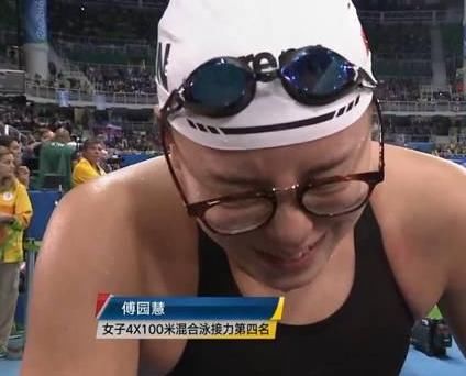 只有ab经期啥都不能干,傅园慧照样下水游泳,奥