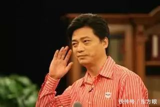 崔永元的斗志,来源于他父亲的神秘身份!