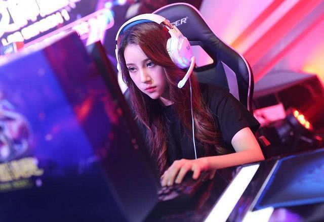 美国职业电竞战队都在用,G304到底好在哪里