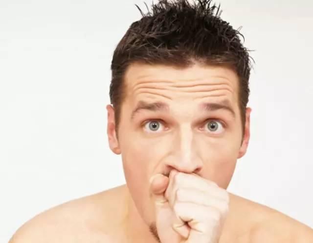 咳嗽1个月竟成肺癌!大病来临前的15个信号,一