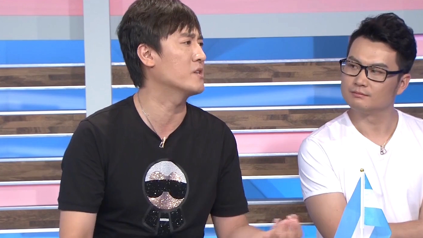 音乐主播白杰为阿根廷打CALL 伊瓜因将解放梅西 音乐主播白杰为阿根廷打CALL 伊瓜因将解放梅西