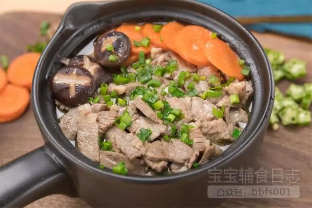 大白菜炖羊肉就像冬天里的一把火,炖个一锅,大