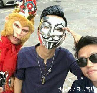 快手上令人厌恶的网红们,她像过街老鼠,他直播