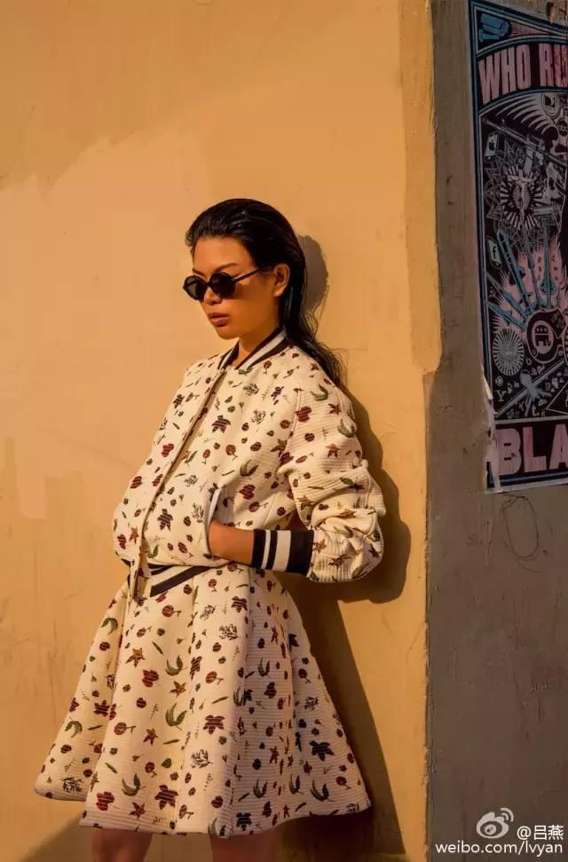 她是中国人眼里最丑的超模,却是西方人眼中的