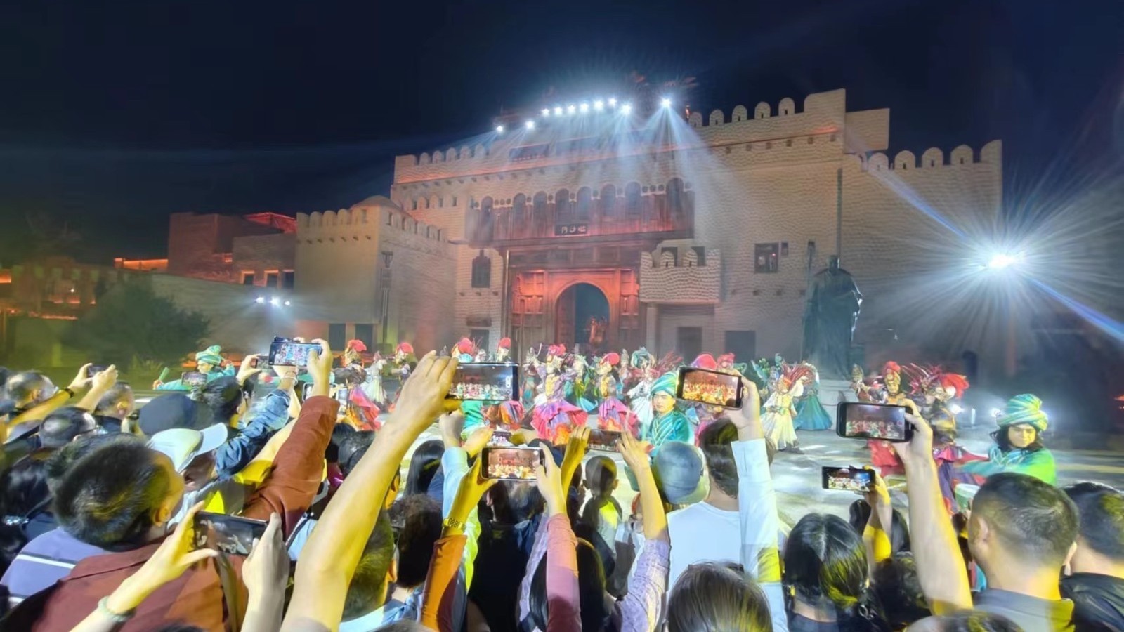 沿着河湖看新疆 | 一步阅千年，情迷“约特干”