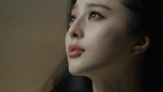 范冰冰一年收入_范冰冰2018收入