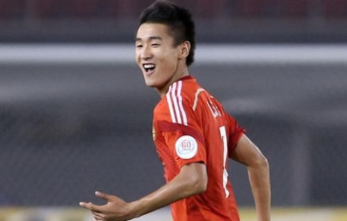 中超怀疑出现赌球?补时阶段射自家球门,网友: