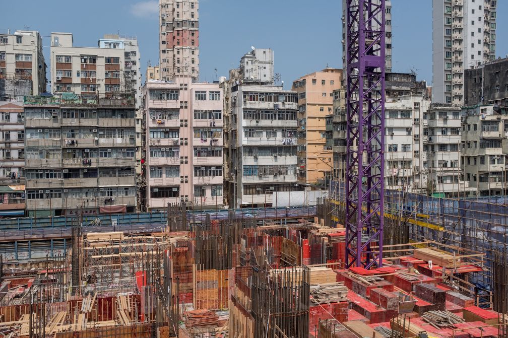 实拍香港那些密集的楼群,楼与楼之间几乎没有