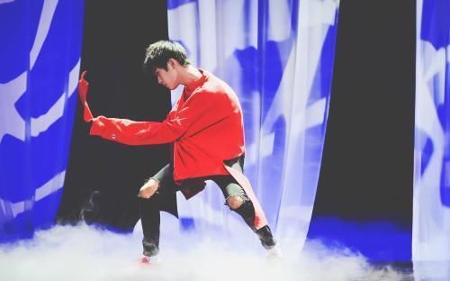 明星艺考十八般武艺上身!吴磊准备舞剑,易烊千