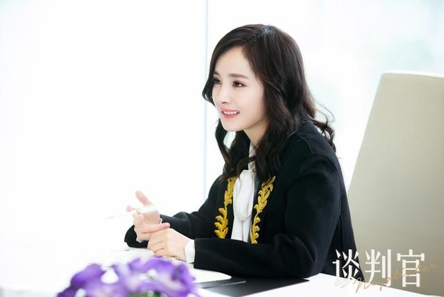 《谈判官》中的童薇告诉你:什么才是新时代女