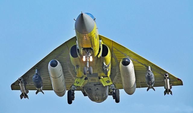 性能太先进?印度空军一口气买324架光辉战机