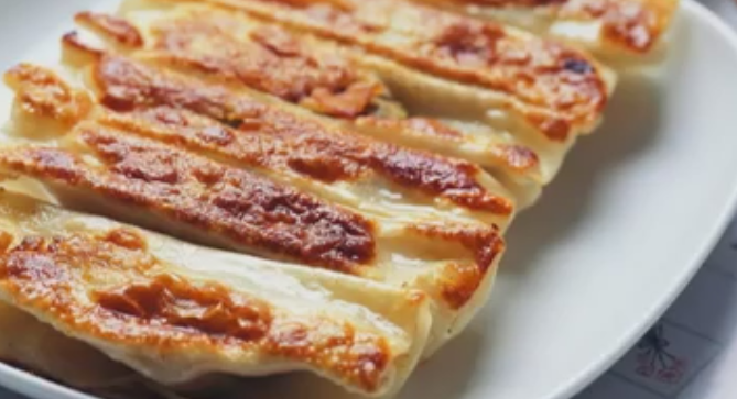 《快乐生活一点通》20180424不一般的烤肉店