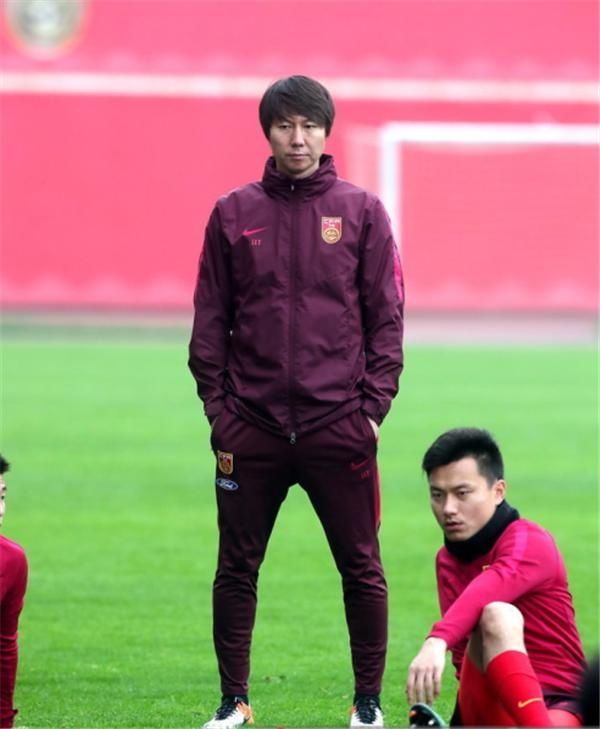 怪不得武磊没加盟皇马!足球学院出留洋标准:身