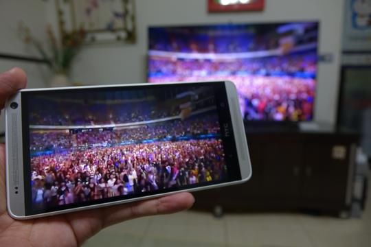 如何把手机平板、笔记本的画面投放到电视上呢