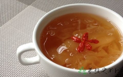 炖桃胶可不可以放枸杞