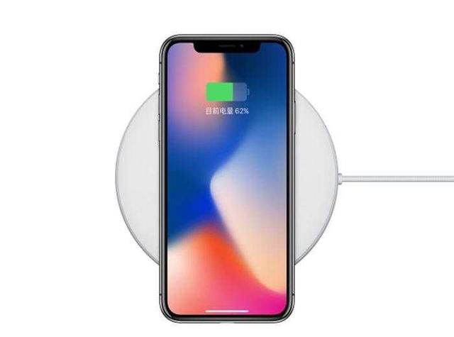 小米示好iPhone, 发布iPhoneX无线充电器,