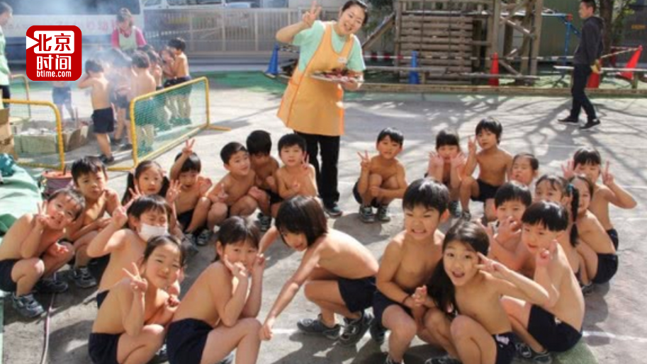 脱光光去上学？日本幼儿园不准小朋友穿衣服 称可以刺激大脑发育