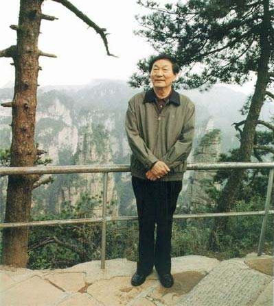 17年暑假最新:张家界景区山顶不能住宿了怎么