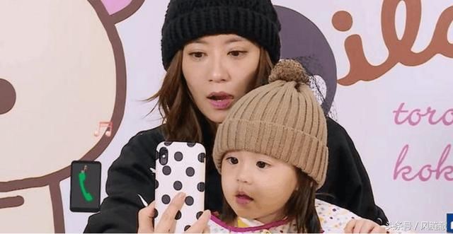 妈妈是超人:和梧桐妹视频,贾静雯咘咘很开心,波