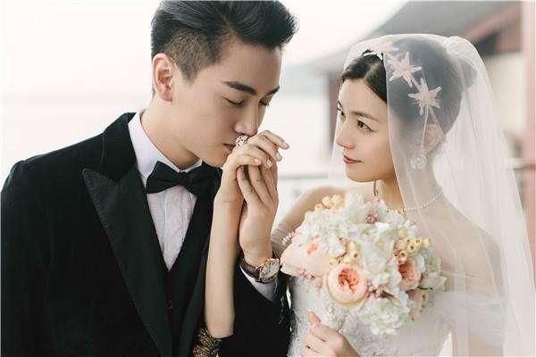 盘点各大明星的结婚照,美翻天 陈小春应采儿那