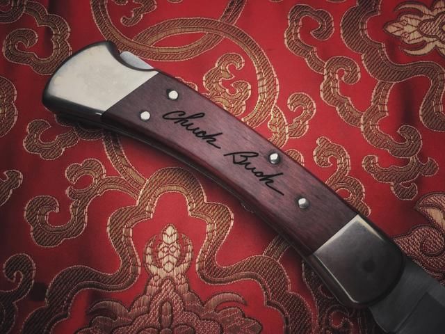 背锁折刀并不是断指神器 历经半个世纪考验最