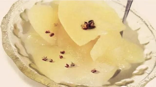 流感侵袭孩子不停咳嗽,对付寒咳这几个食疗方