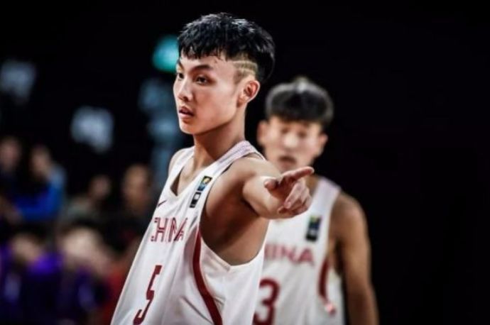 霸气复仇!王泉泽27 14中国男篮大胜菲律宾 勇夺u18亚洲杯第3名
