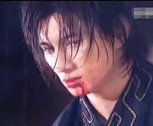 《萧十一郎》演员现状,男主如日中天,他变成抗日神剧专业户