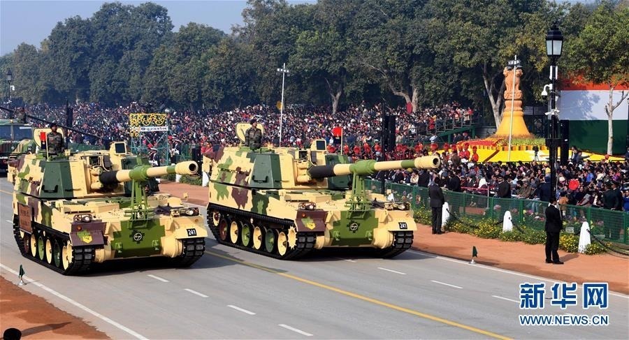 这是1月26日在印度新德里拍摄的共和国日阅兵式现场。 新华社发（帕塔·萨卡尔摄）