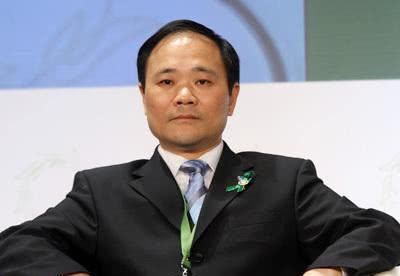 2018年最新中国富豪榜前十:李书福垫底,马化腾