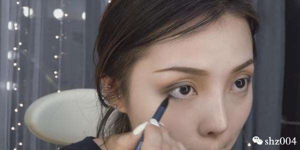 参加同学会这样化妆, 才能真正的拆散一对是一